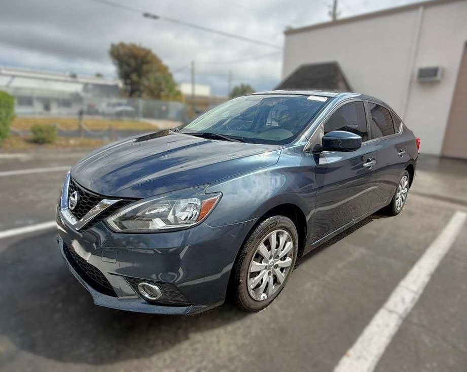 2017 Nissan Sentra Image 2