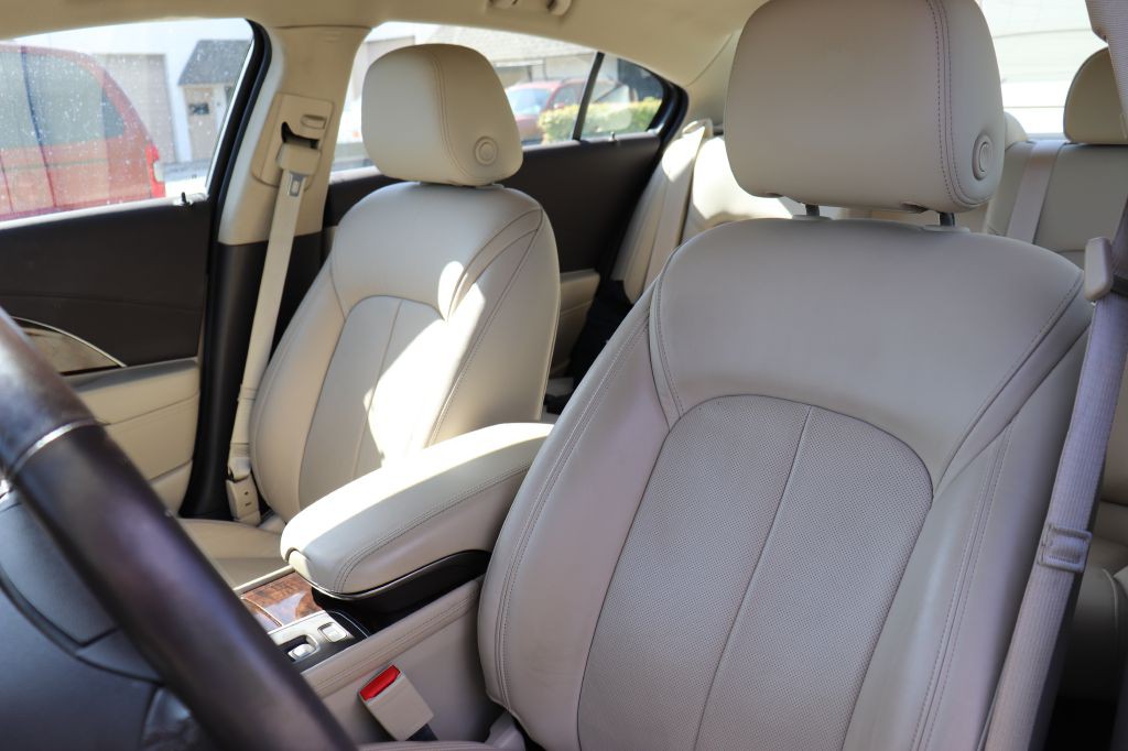 2015 Buick Lacrosse Image 15