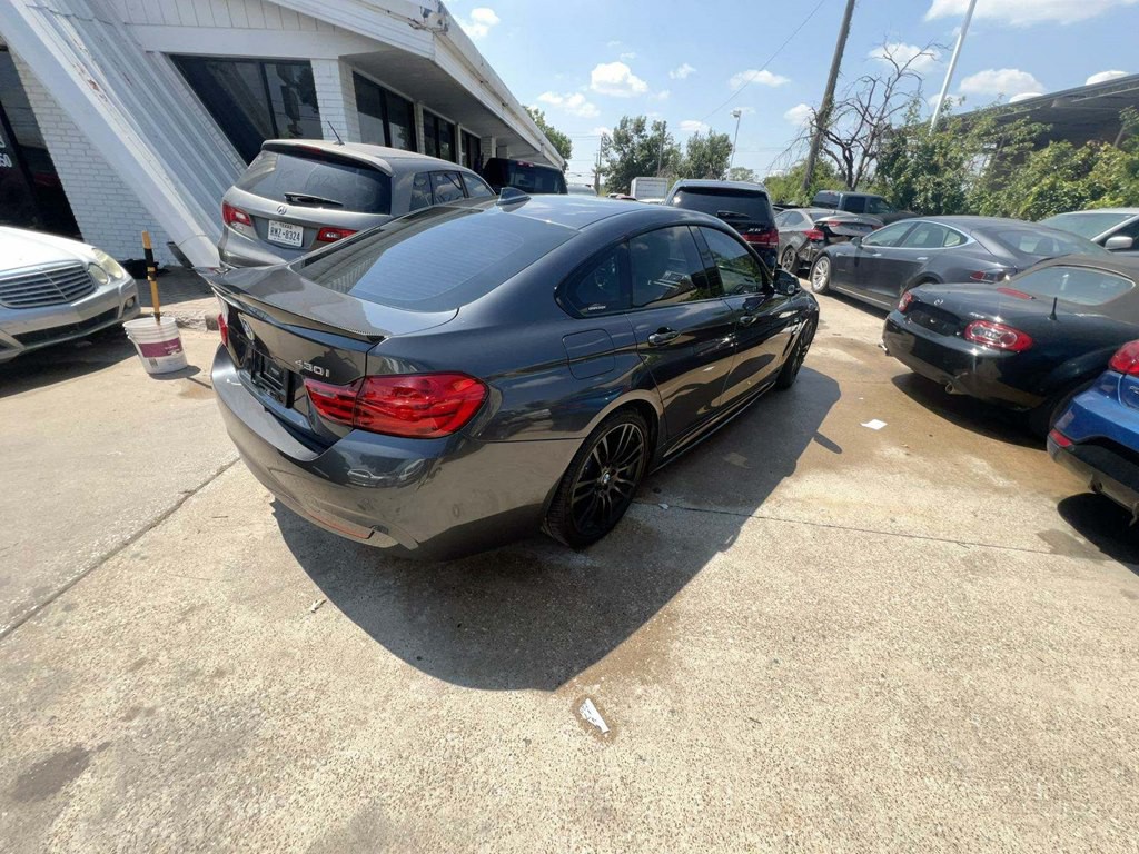 2017 BMW 4 Series Image 17