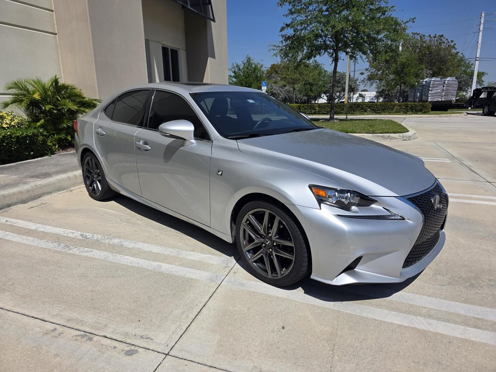 2014 Lexus IS 250 Image 2