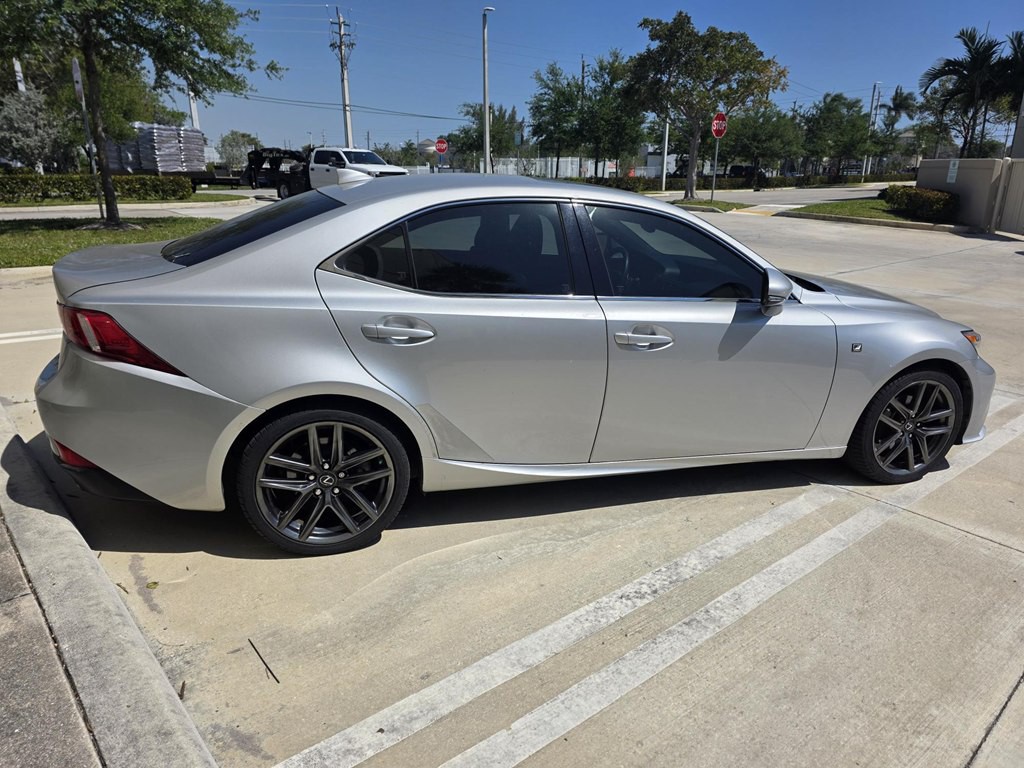 2014 Lexus IS 250 Image 5