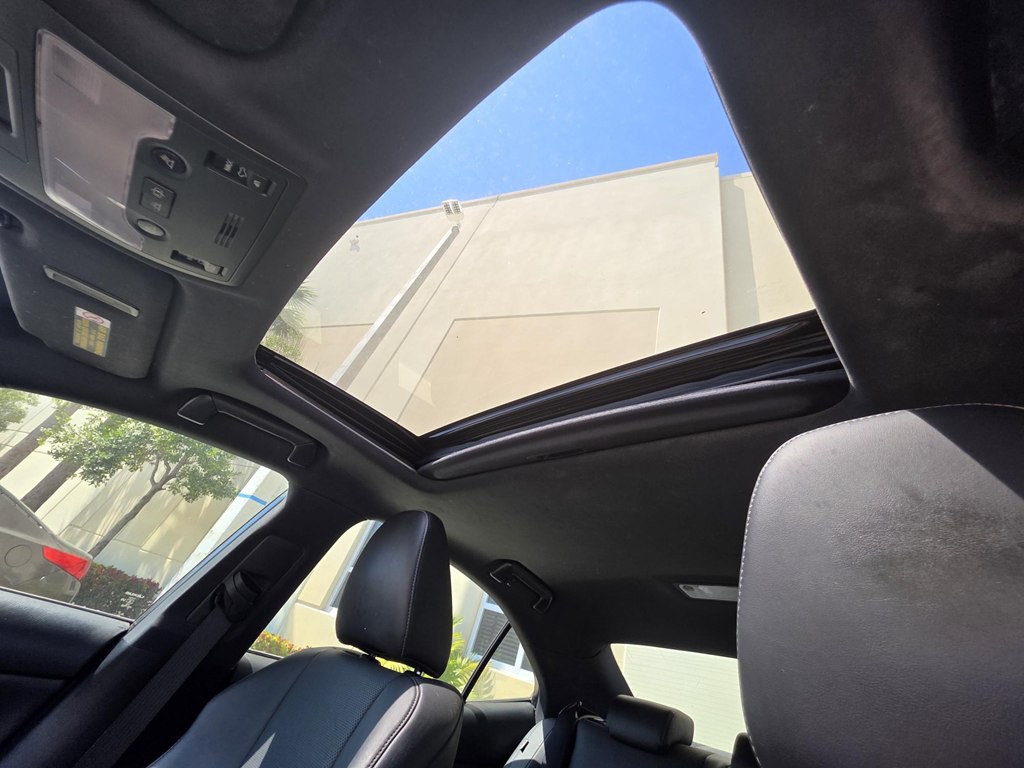 2014 Lexus IS 250 Image 15