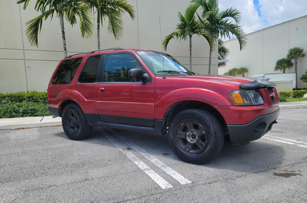 2003 Ford Explorer Image 7