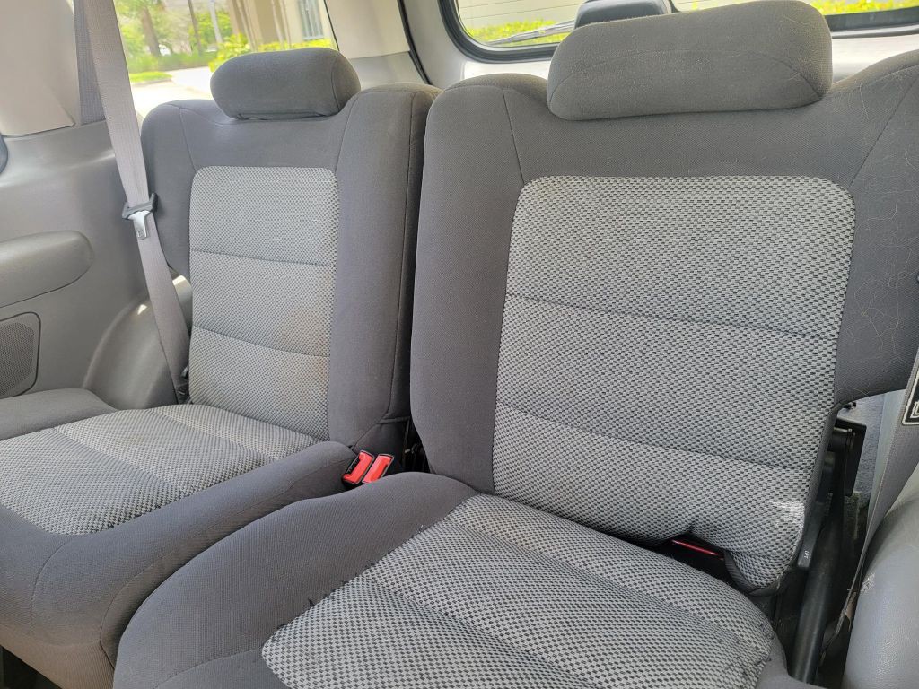 2003 Ford Explorer Image 14