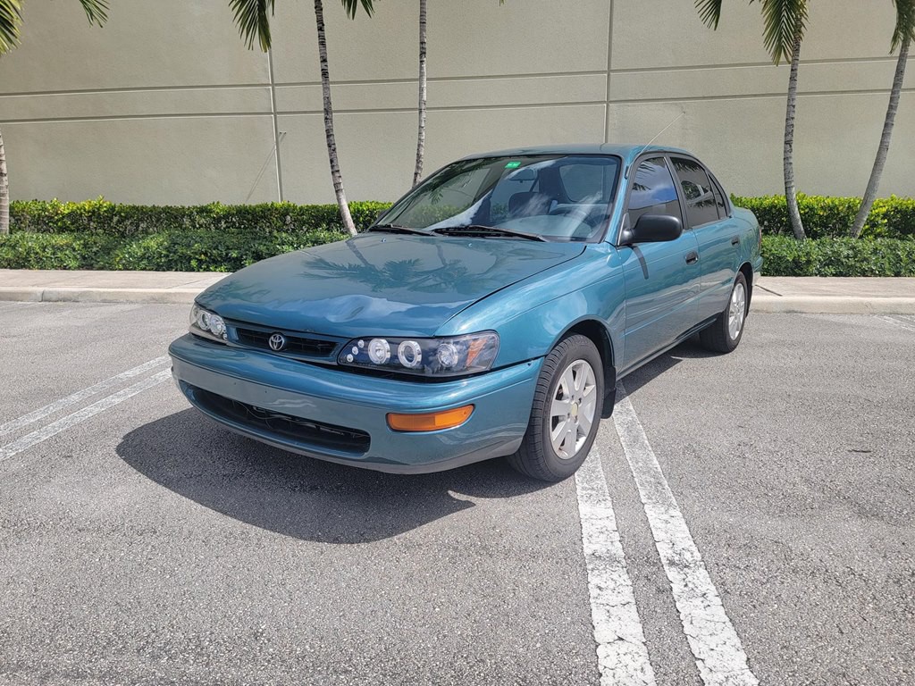 1996 Toyota Corolla Image 3