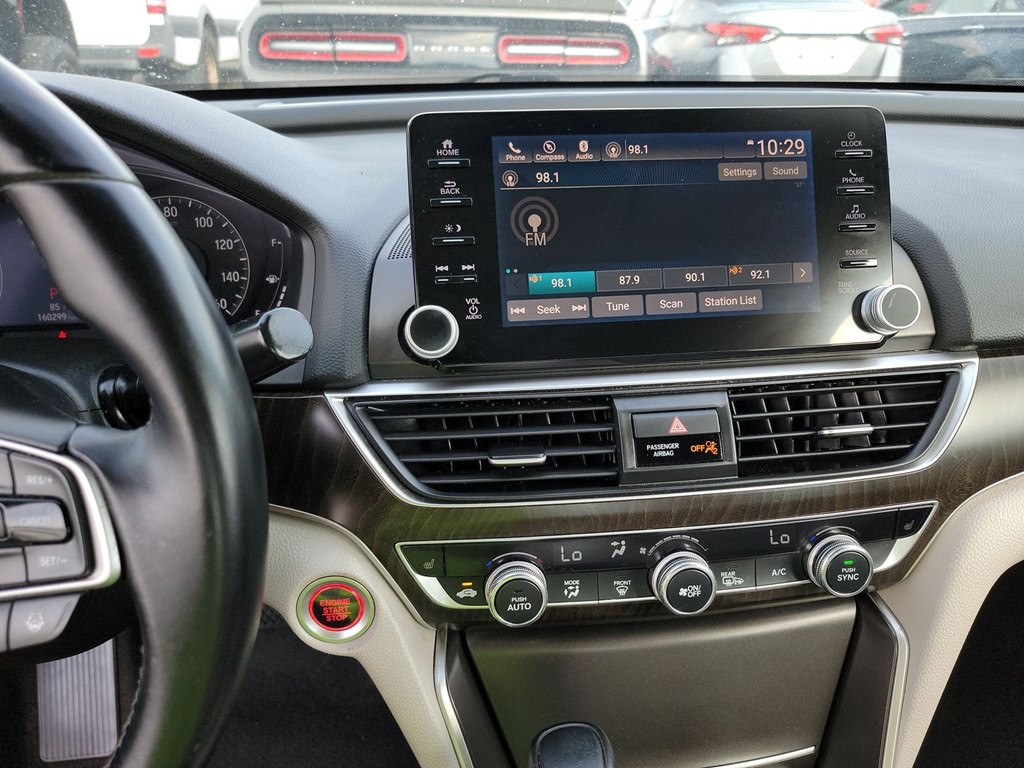 2018 Honda Accord Image 11
