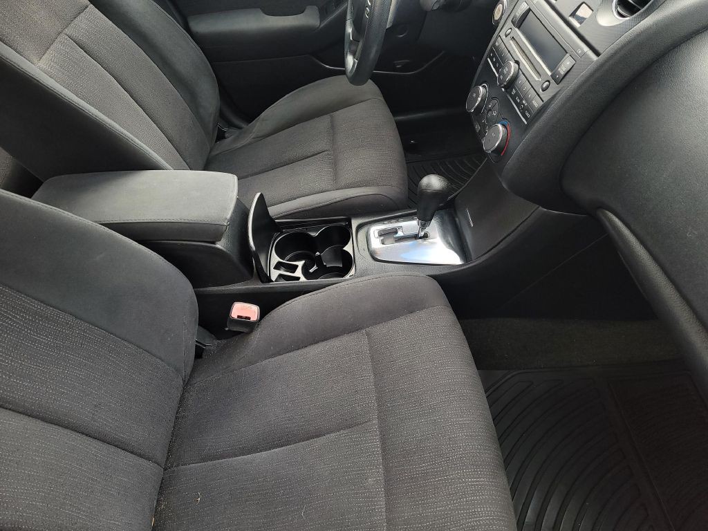 2012 Nissan Altima Image 6
