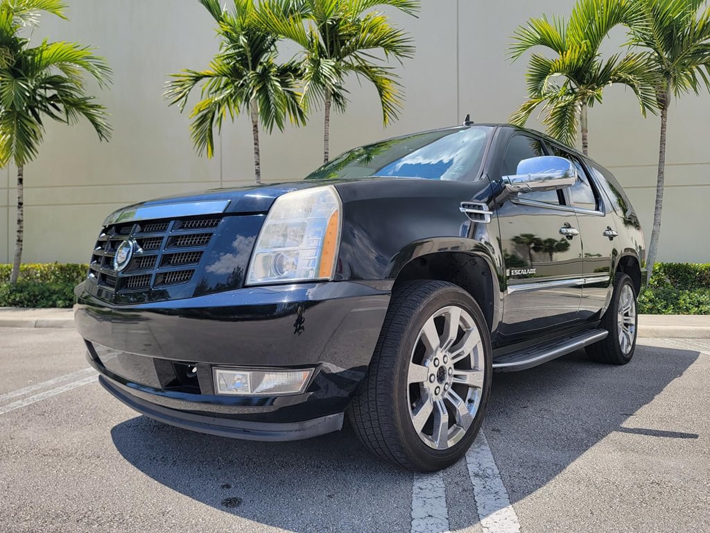 2007 Cadillac Escalade Image 1