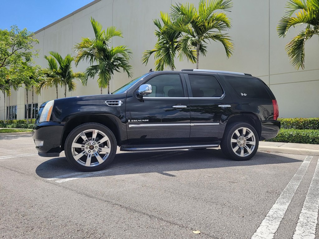 2007 Cadillac Escalade Image 4