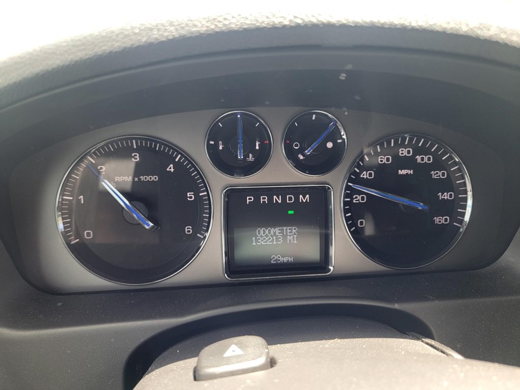 2007 Cadillac Escalade Image 26