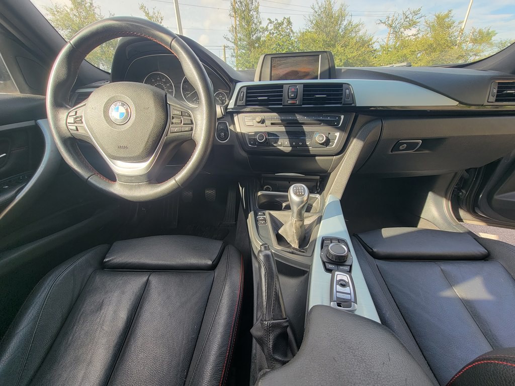 2014 BMW 3 Series Image 9