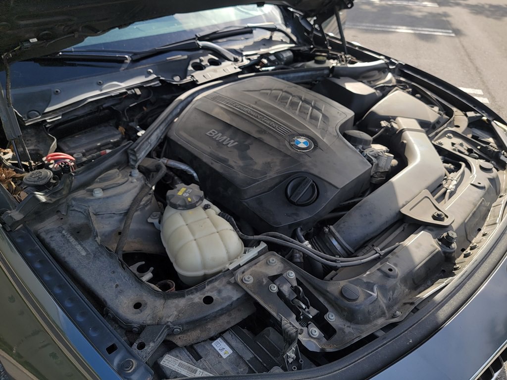 2014 BMW 3 Series Image 20