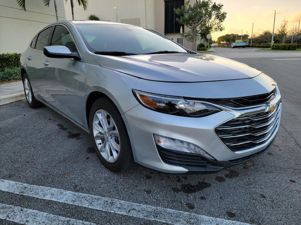 2020 Chevrolet Malibu Image 3