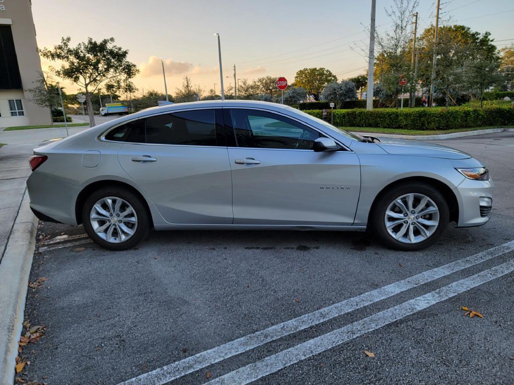 2020 Chevrolet Malibu Image 10