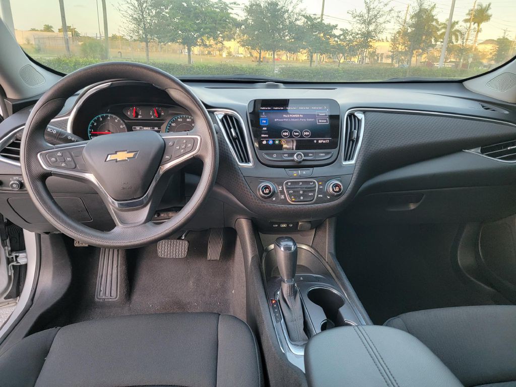 2020 Chevrolet Malibu Image 11