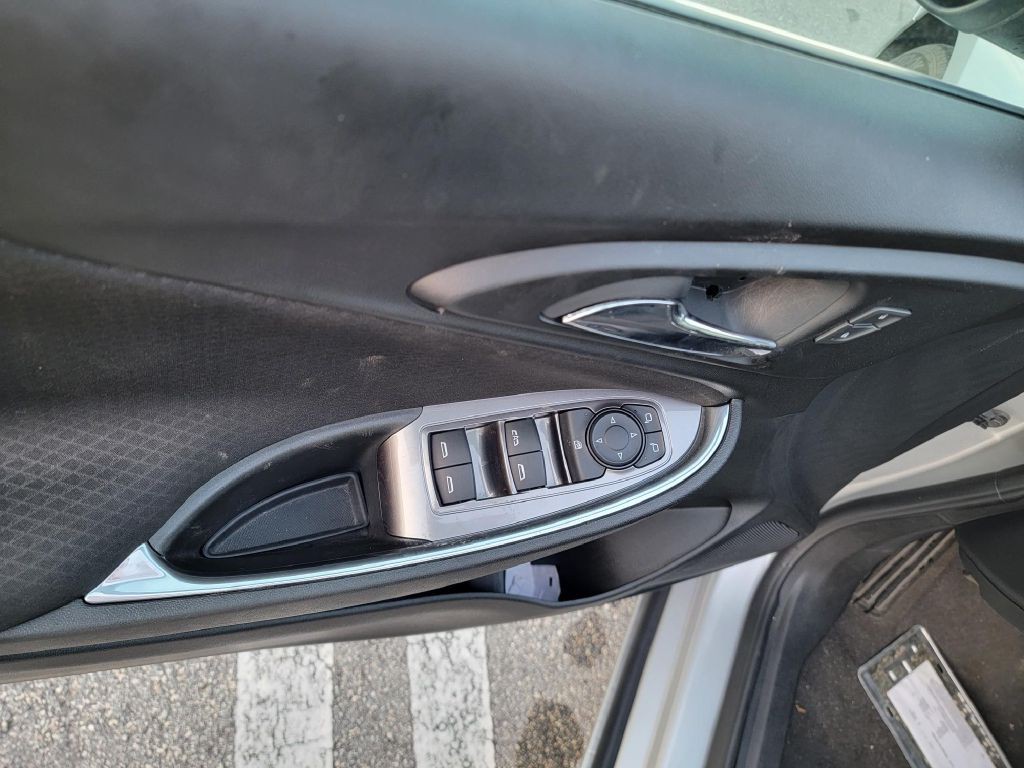 2020 Chevrolet Malibu Image 18