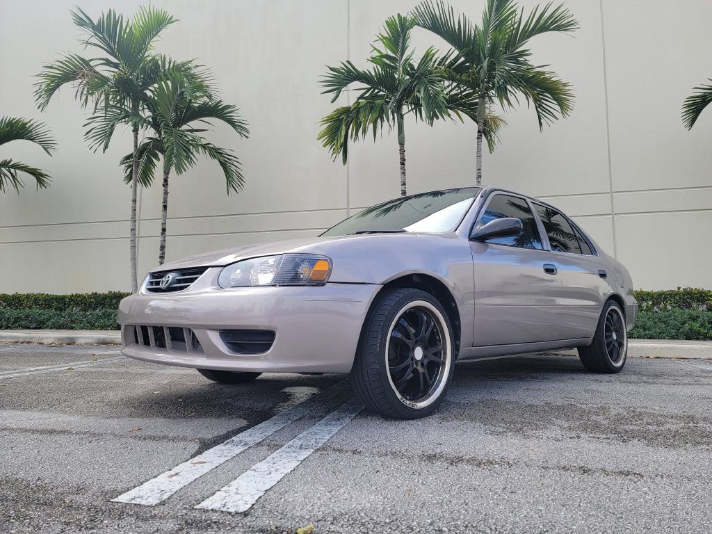 2002 Toyota Corolla Image 1