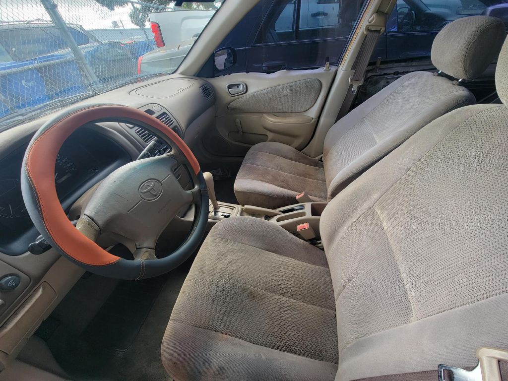 2002 Toyota Corolla Image 14