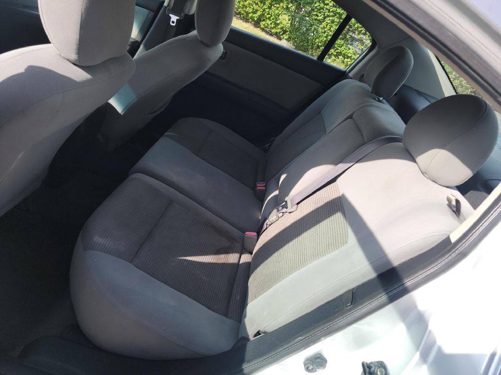 2012 Nissan Sentra Image 10