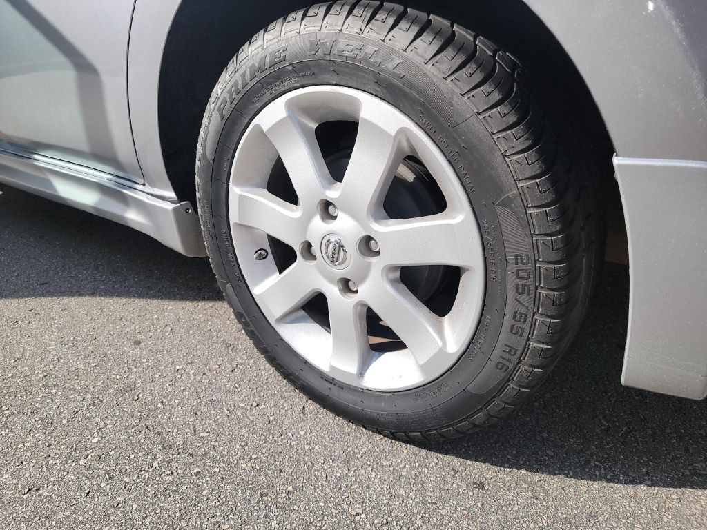 2012 Nissan Sentra Image 11