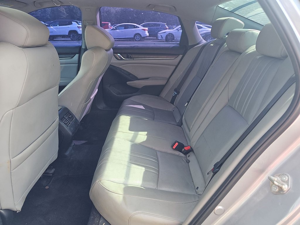 2018 Honda Accord Image 9
