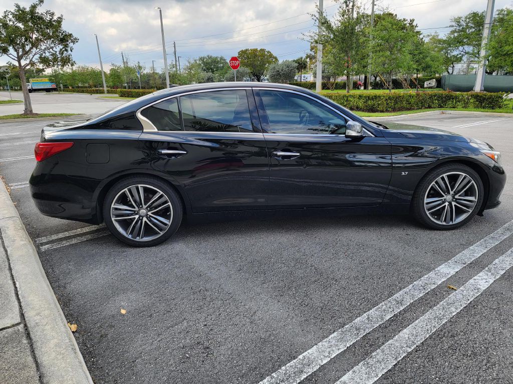 2014 INFINITI Q50 Image 6