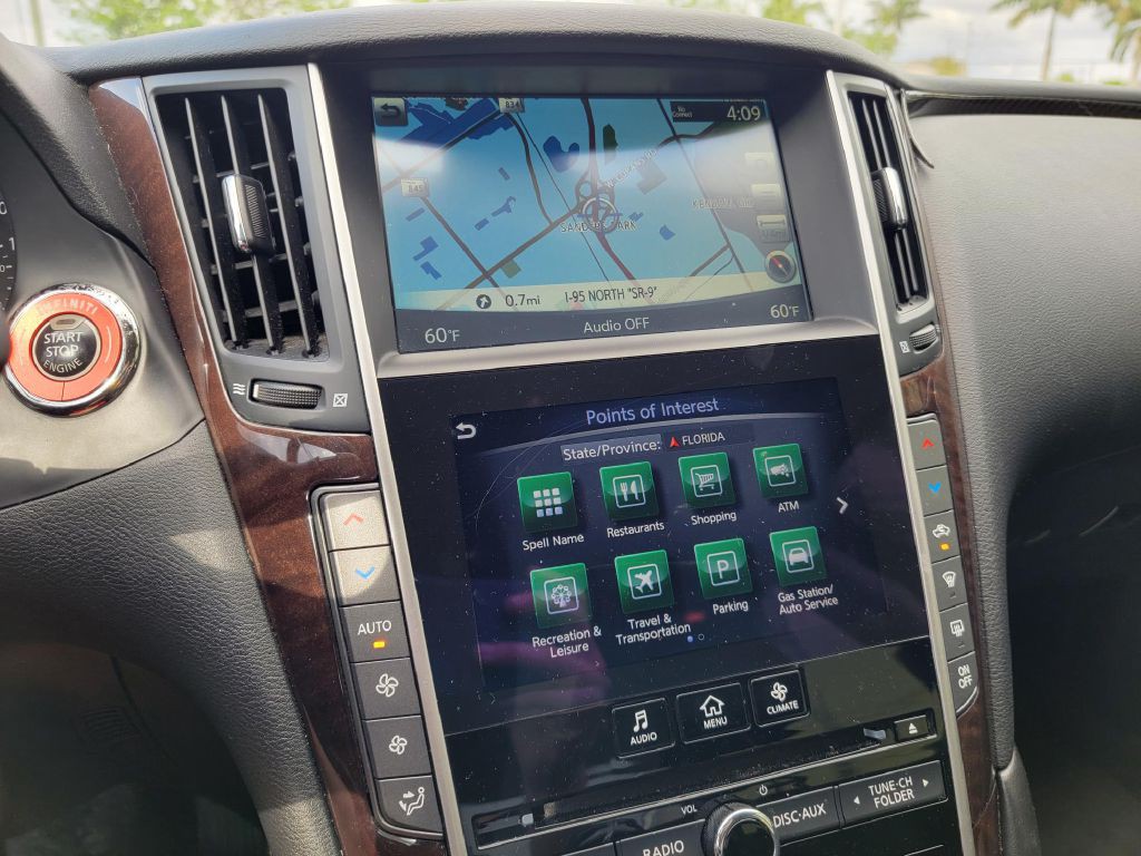 2014 INFINITI Q50 Image 10