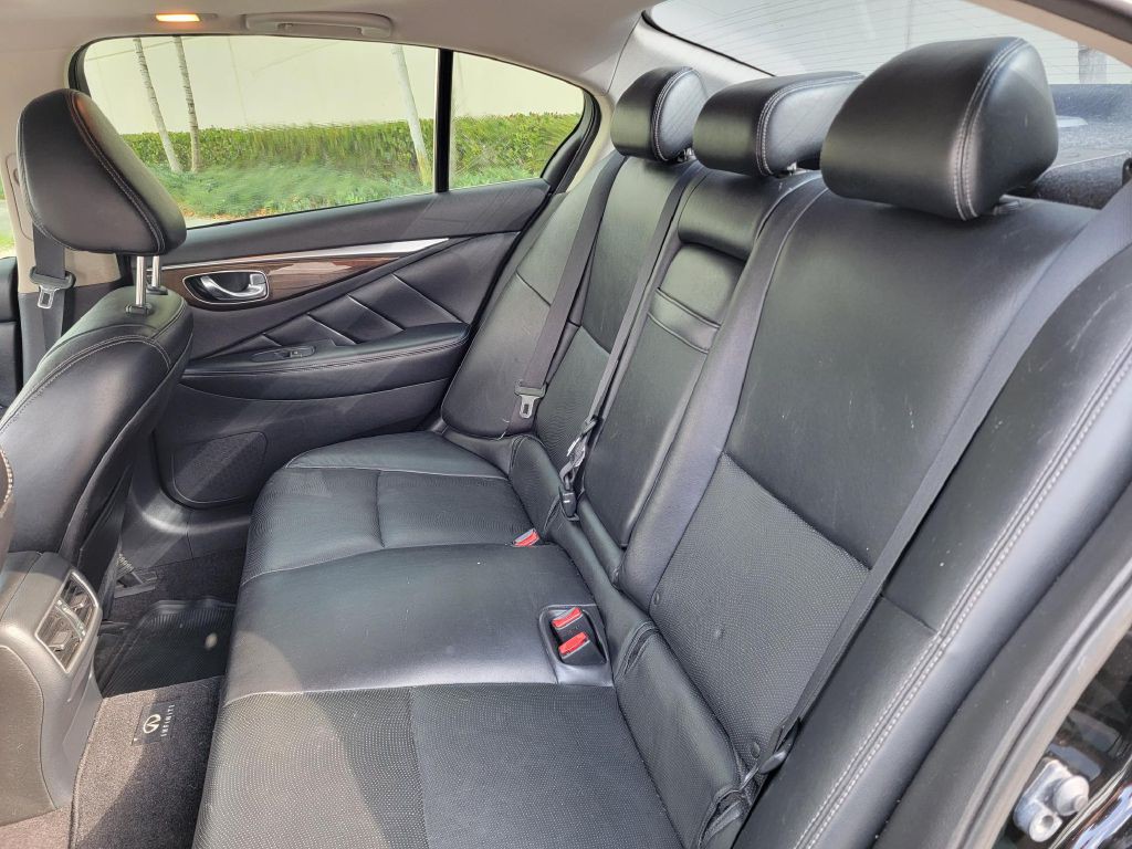2014 INFINITI Q50 Image 14