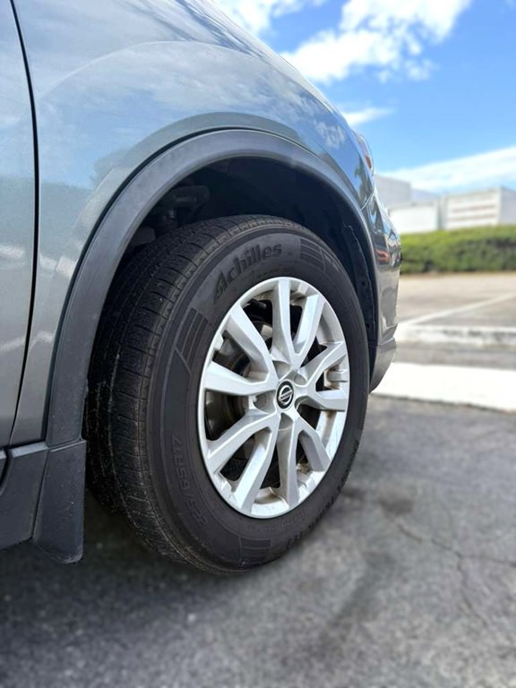 2018 Nissan Rogue Image 10