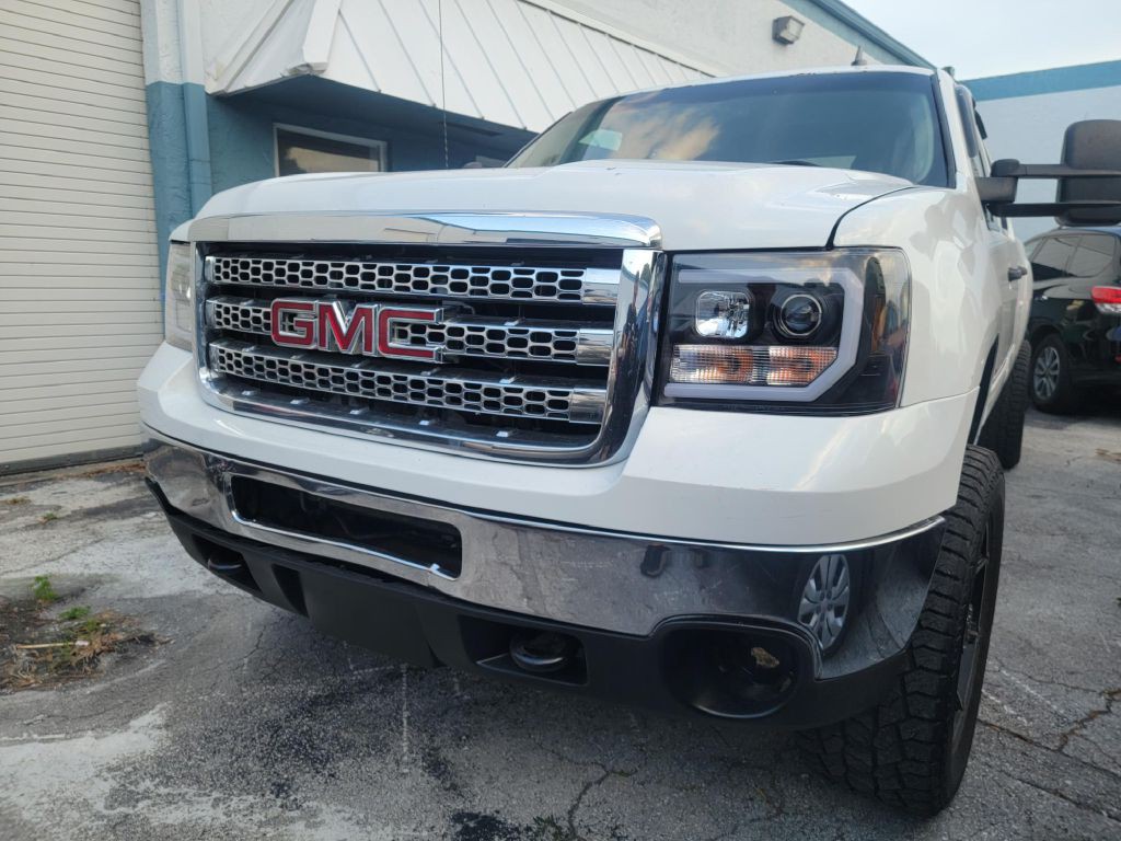 2014 GMC Sierra Image 8
