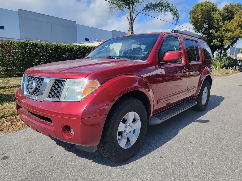 2006 Nissan Pathfinder Image 2