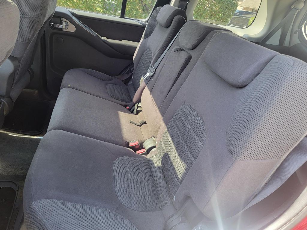 2006 Nissan Pathfinder Image 13