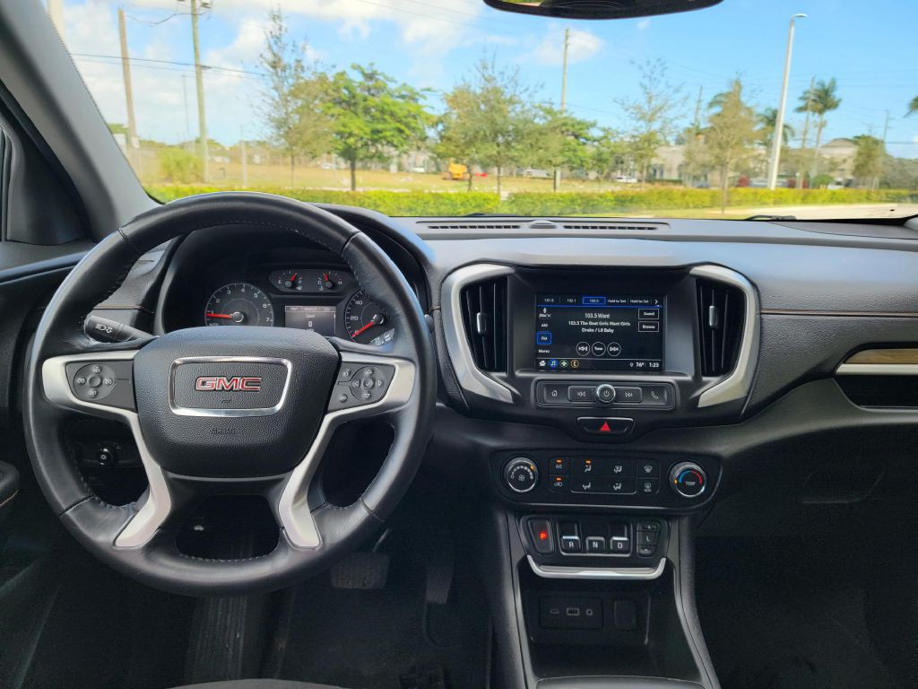 2018 GMC Terrain Image 10