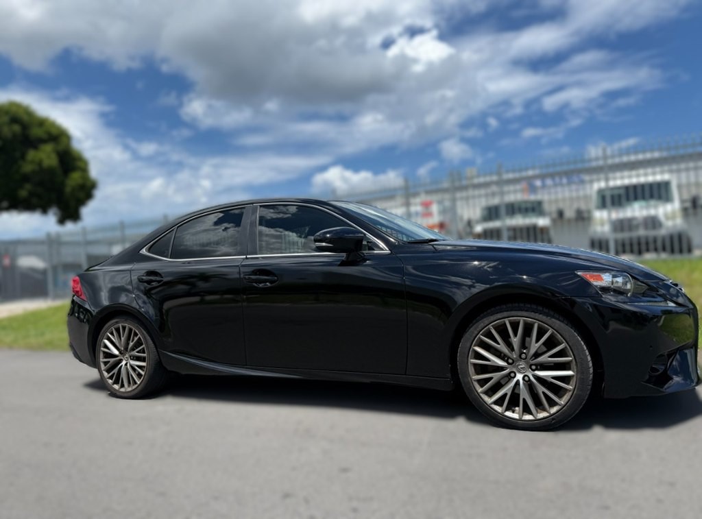 2014 Lexus IS Image 4