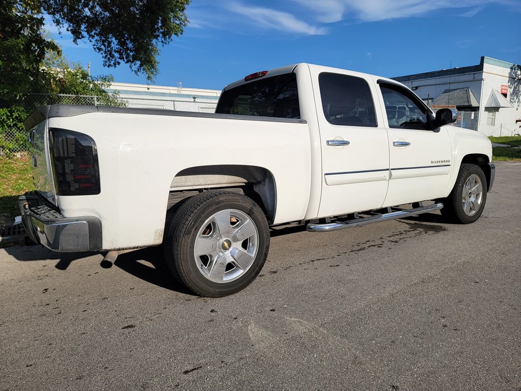2011 Chevrolet Silverado 1500 Image 4