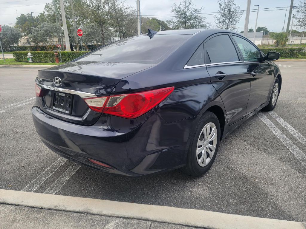2013 Hyundai Sonata Image 8