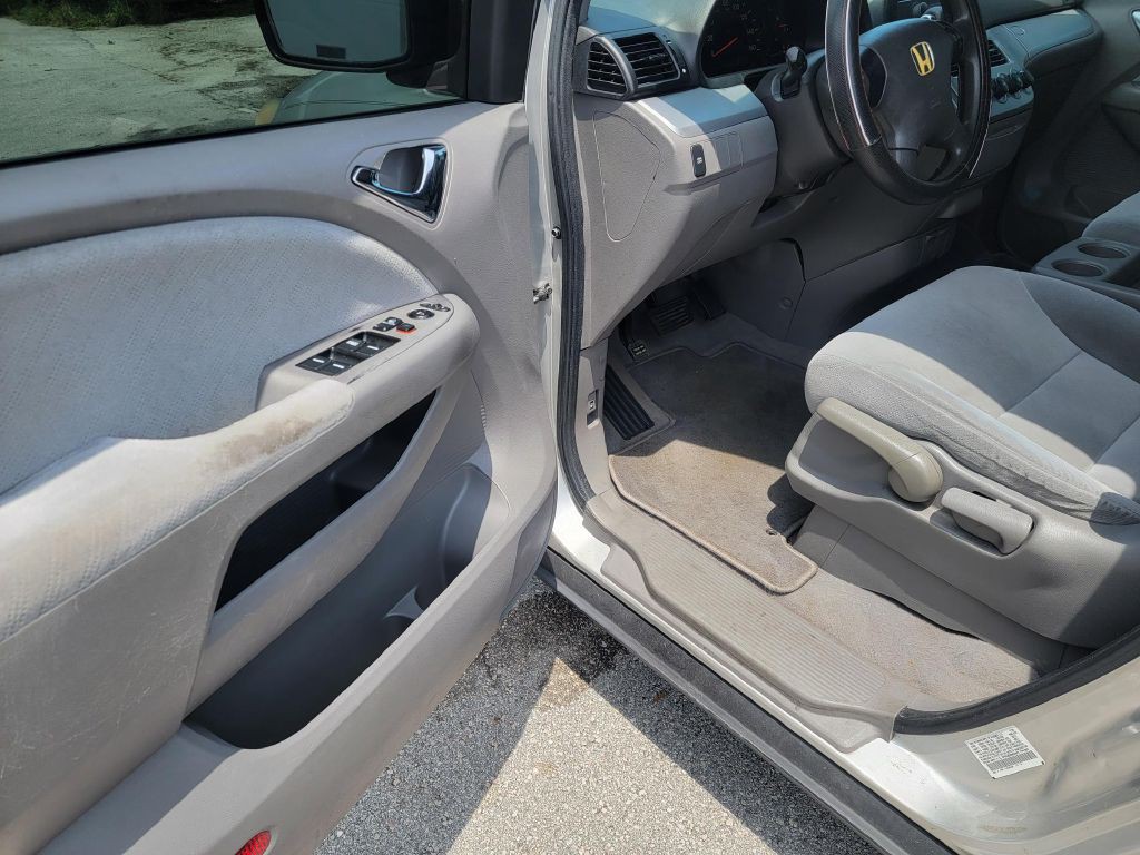 2009 Honda Odyssey Image 18