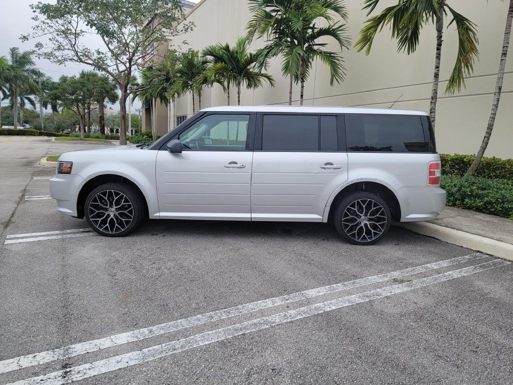2009 Ford Flex Image 6