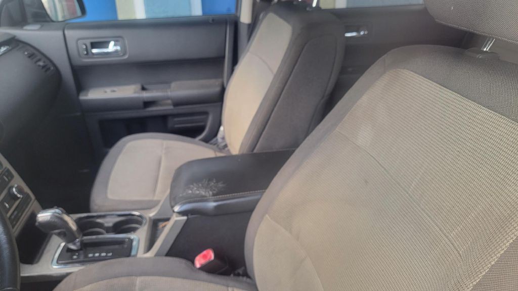 2009 Ford Flex Image 7