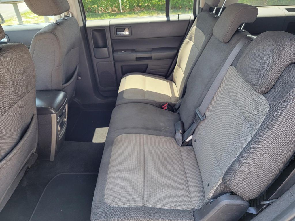 2009 Ford Flex Image 11