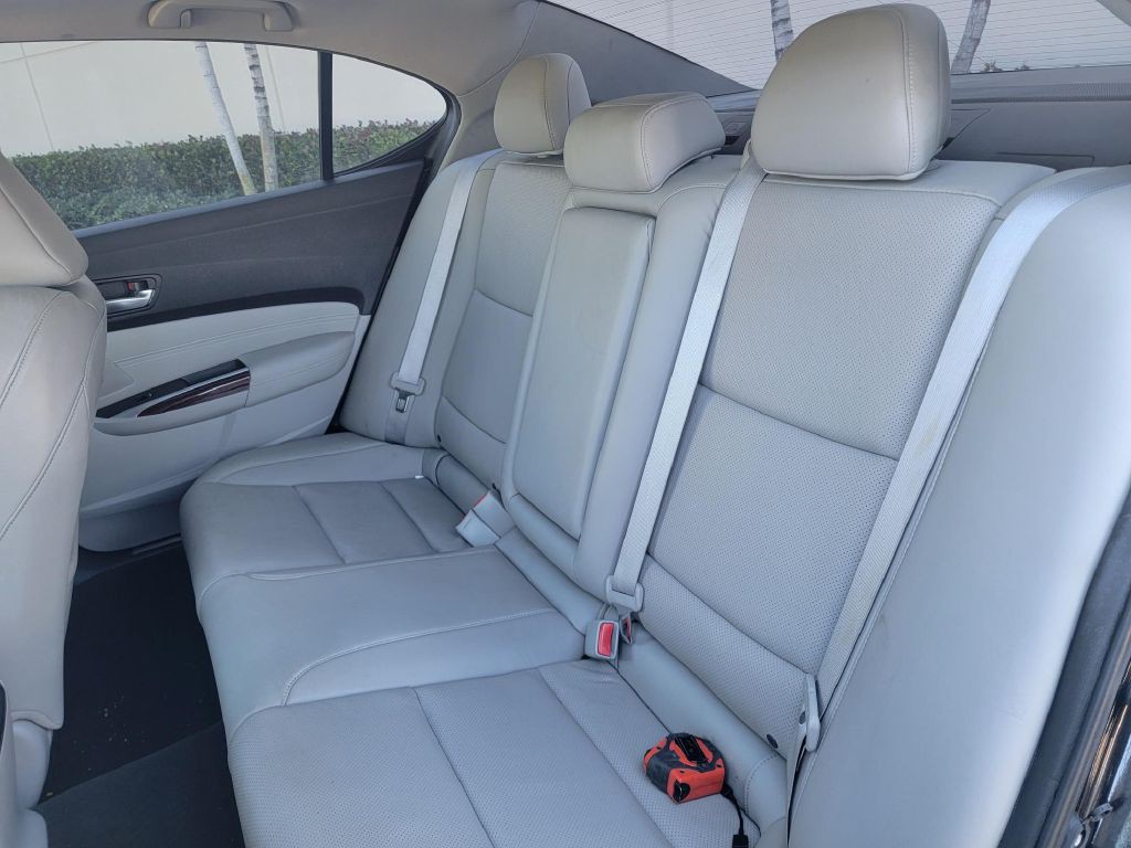 2016 Acura TL Image 12