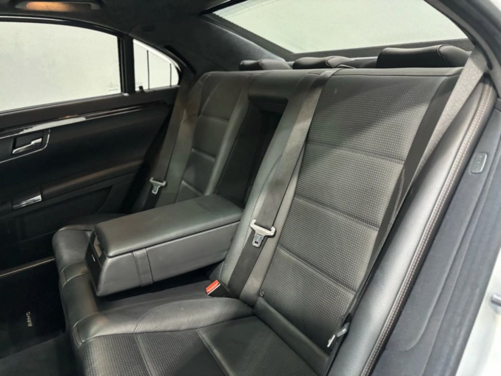 2013 Mercedes-Benz S-Class Image 27