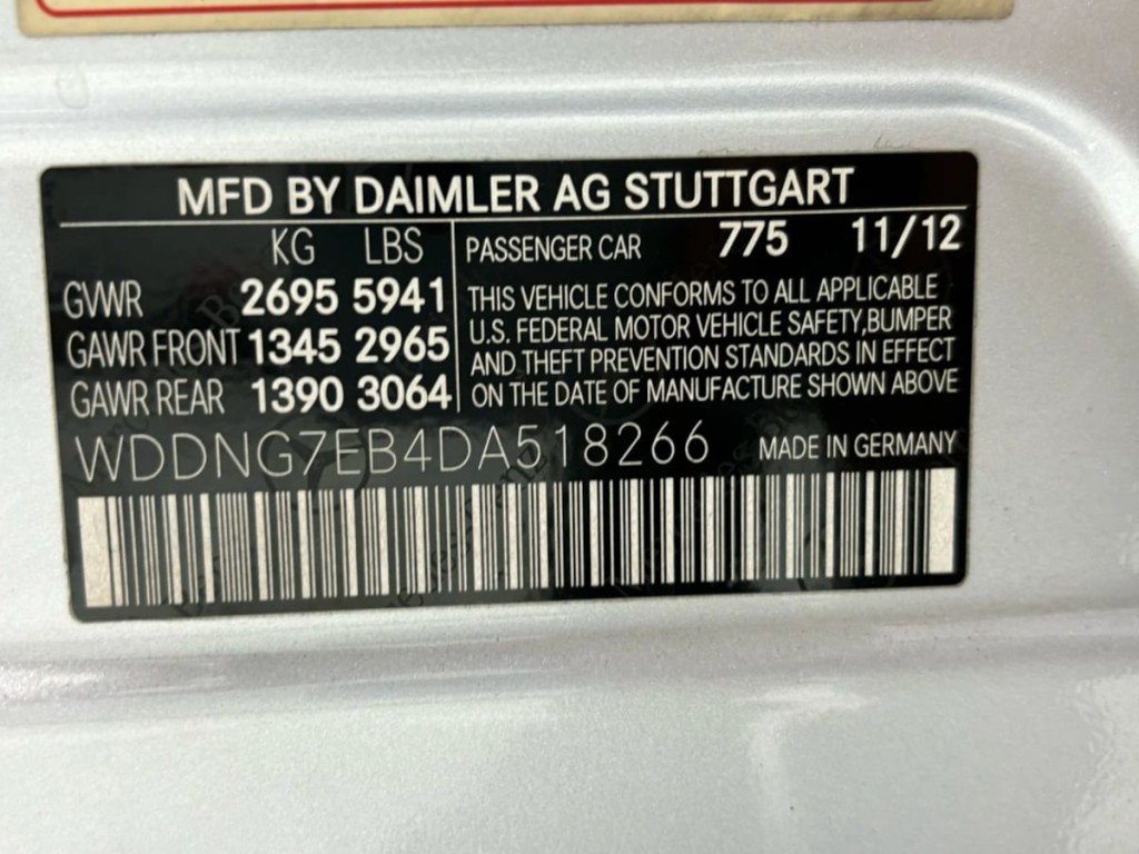 2013 Mercedes-Benz S-Class Image 36