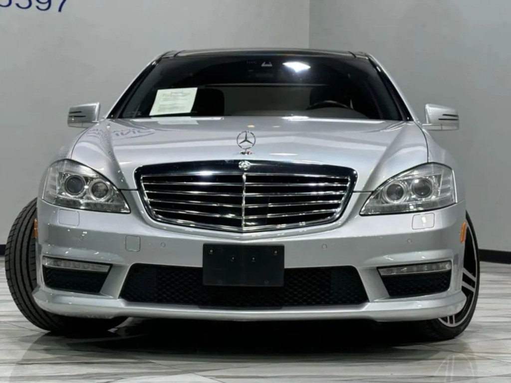 2013 Mercedes-Benz S-Class Image 3