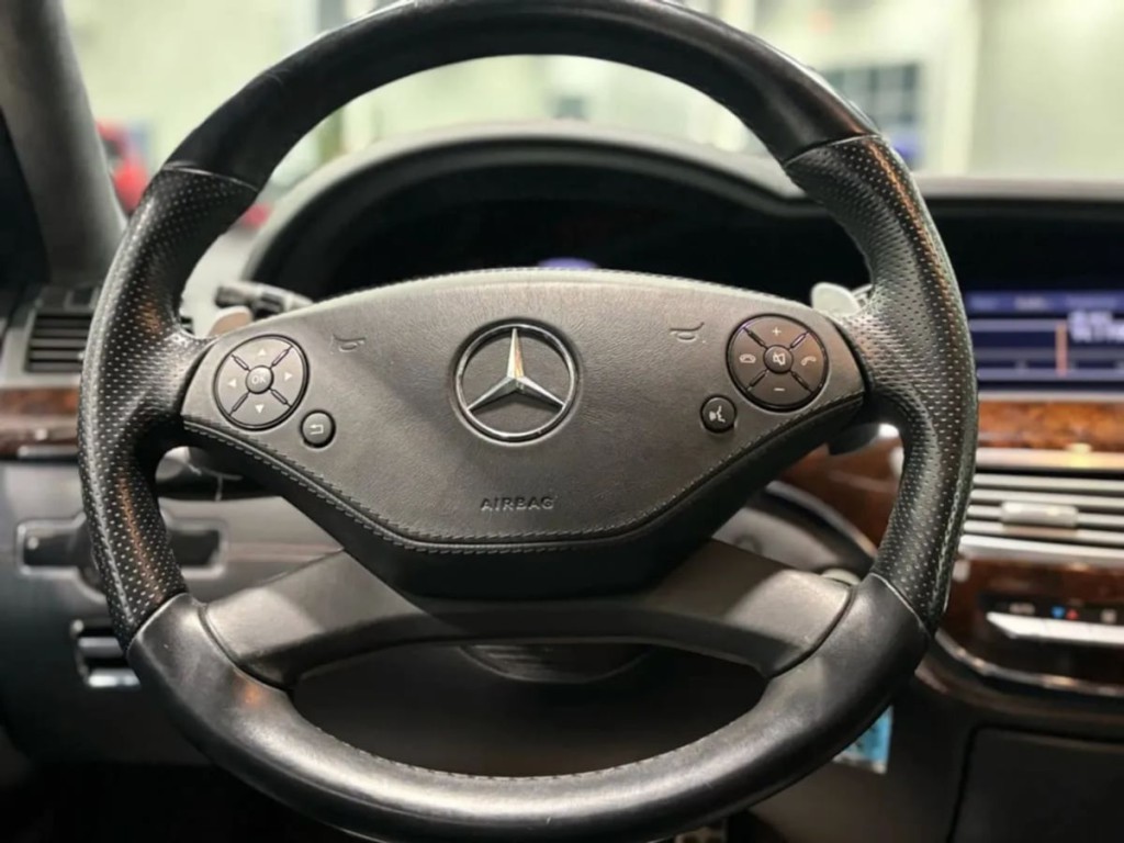 2013 Mercedes-Benz S-Class Image 17