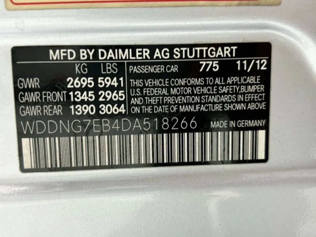 2013 Mercedes-Benz S-Class Image 36