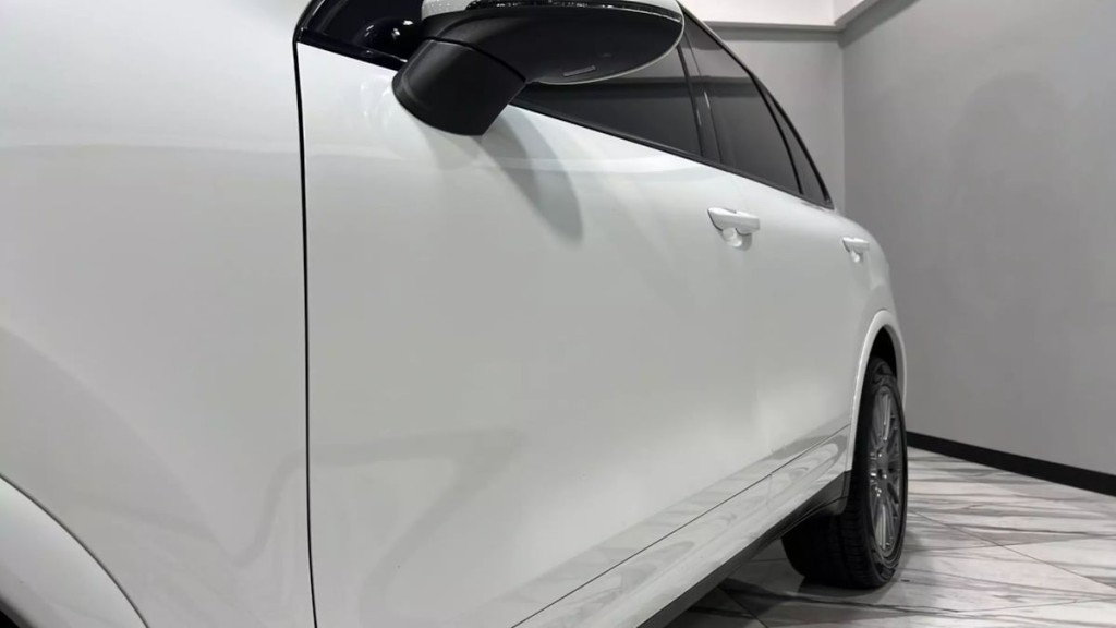 2017 Porsche Cayenne Image 7