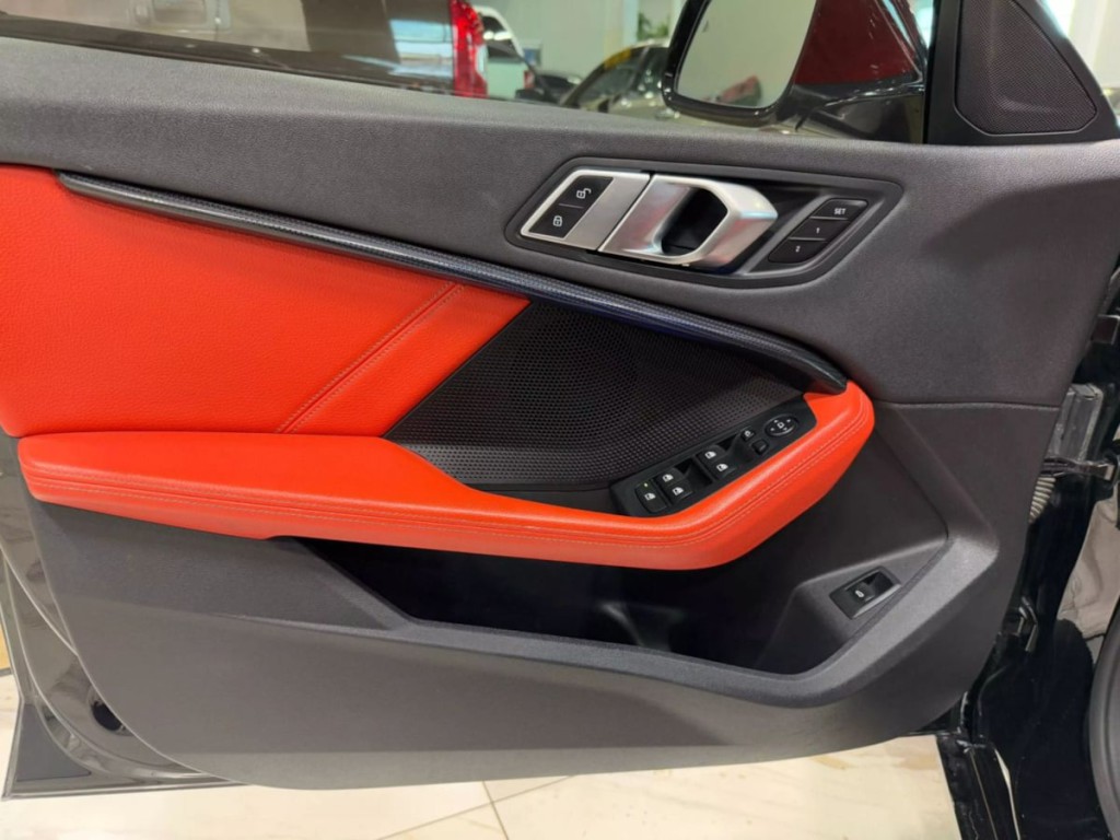 2021 BMW 2 Series Image 7
