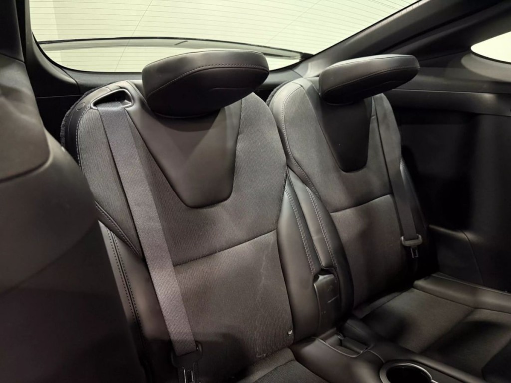 2018 Tesla Model X Image 40