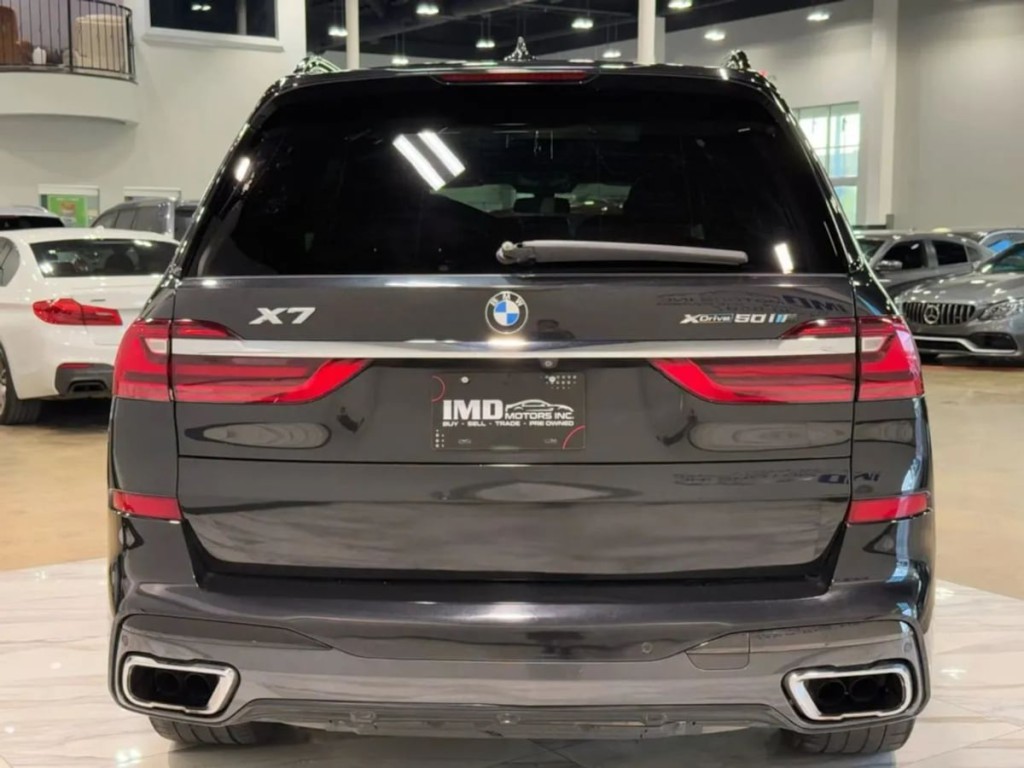 2019 BMW X7 Image 7